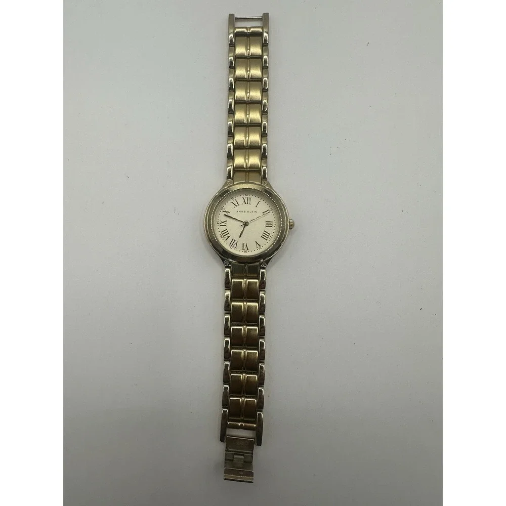 Anne Klein it has